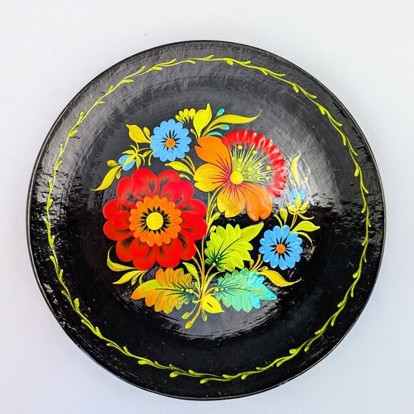 Vintage Wooden Lacquered Wall Plate • USSR Hand Painted Folk Art Floral Design - Picture 3 of 6